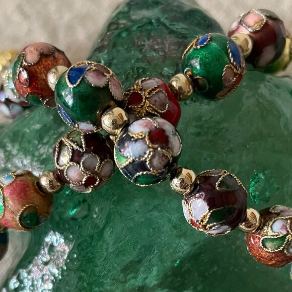 Cloisonne Necklace Graduated Bead Sizes - Picture 5 of 6